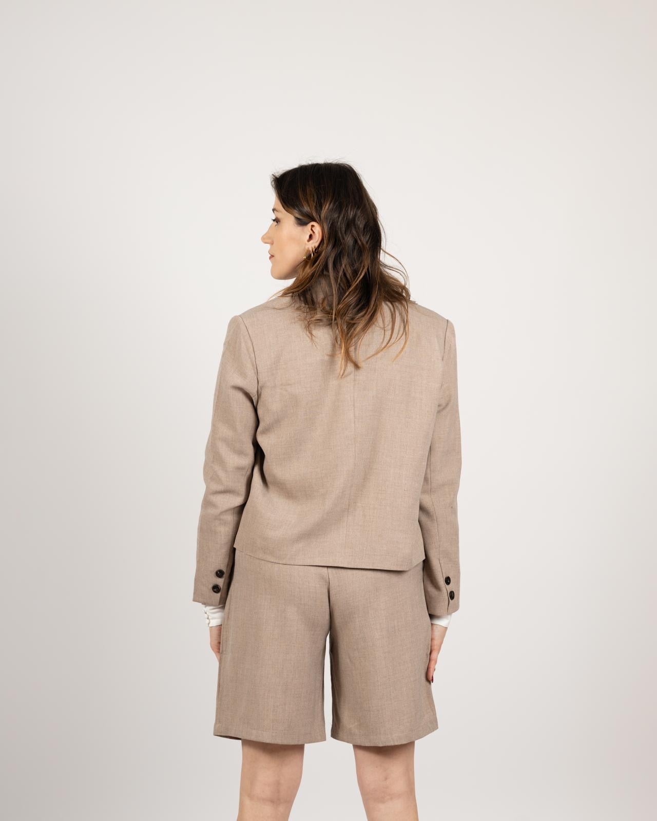 TAILLEUR STAR CON BERMUDA FANGO