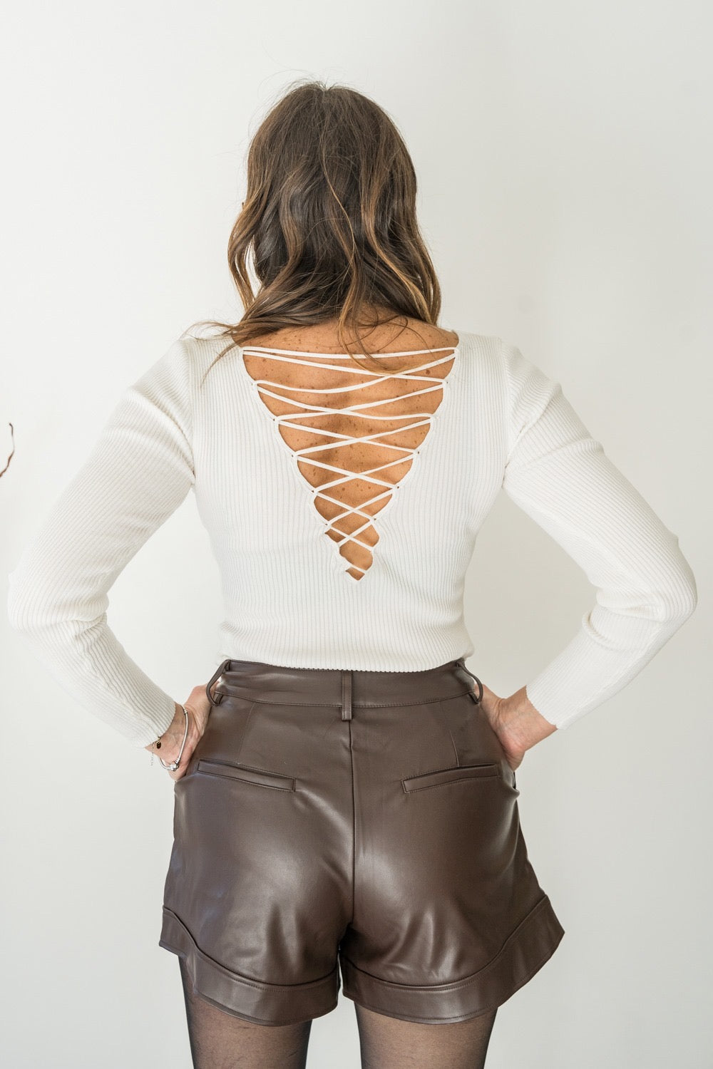 SHORTS ECOPELLE MARRONE