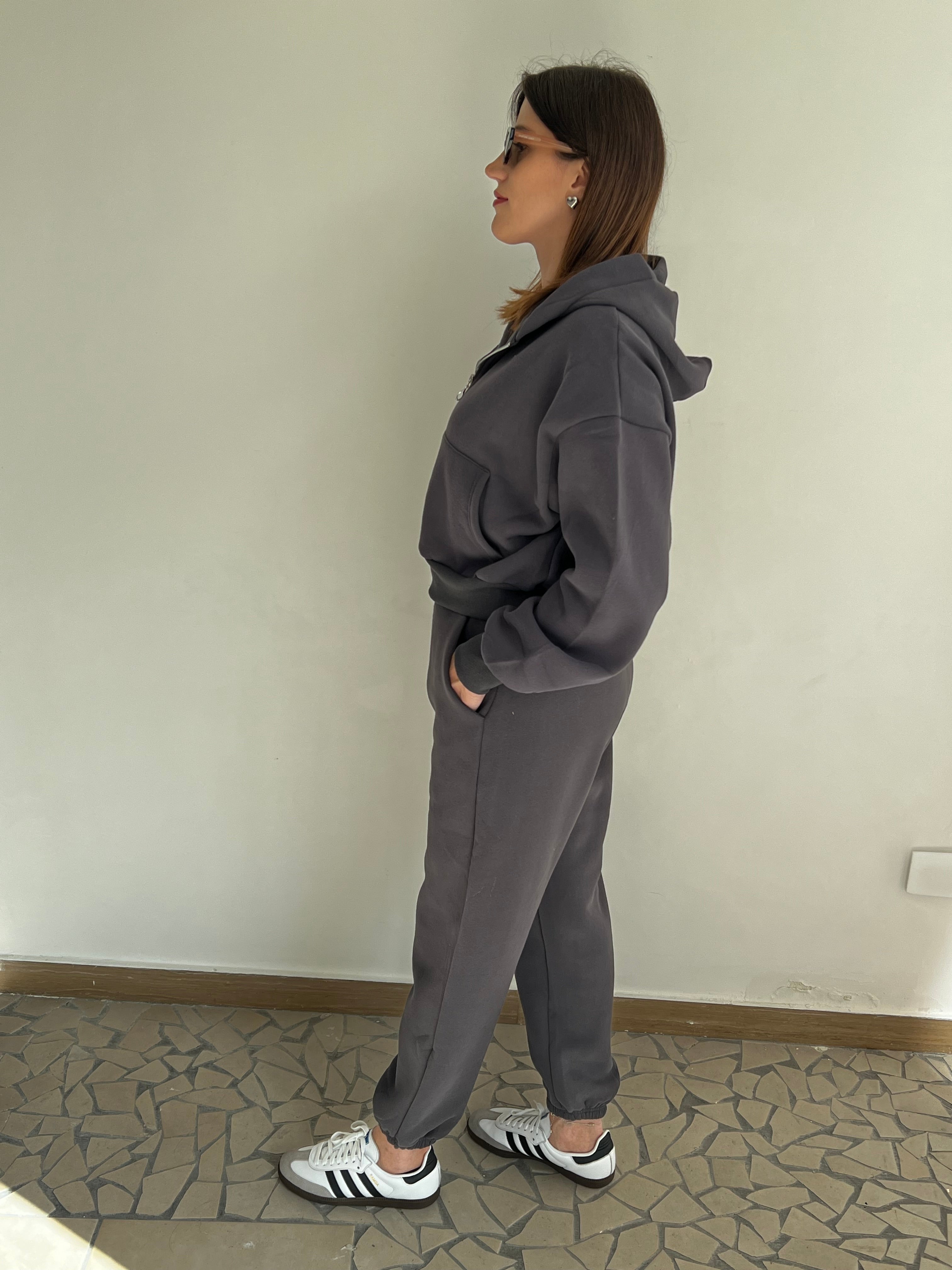 TUTA CALIFORNIA CON ZIP COLORE GRIGIO ANTRACITE