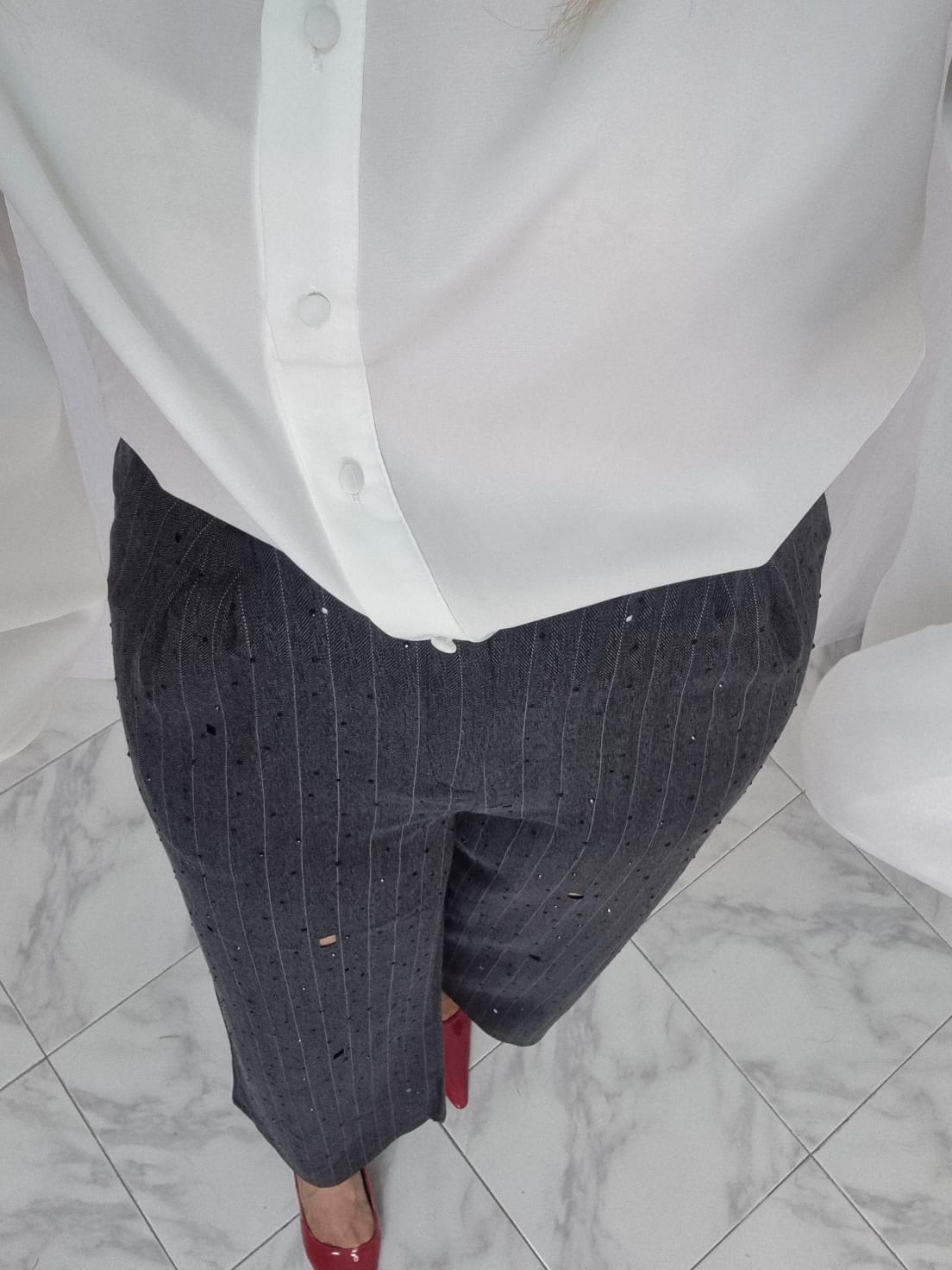 PANTALONE PALAZZO CON BRILLANTINI